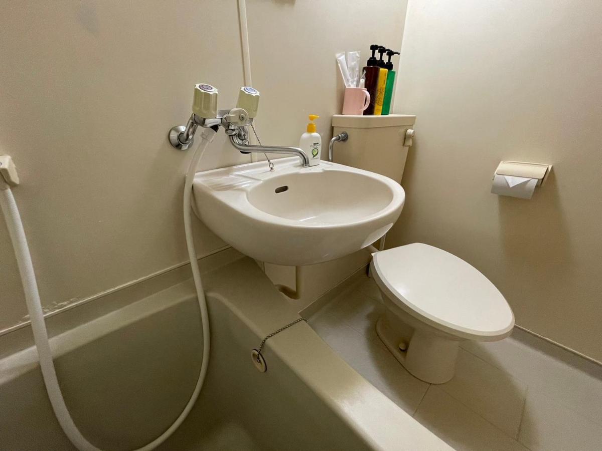 A&c Shin-osaka 41 Apartment